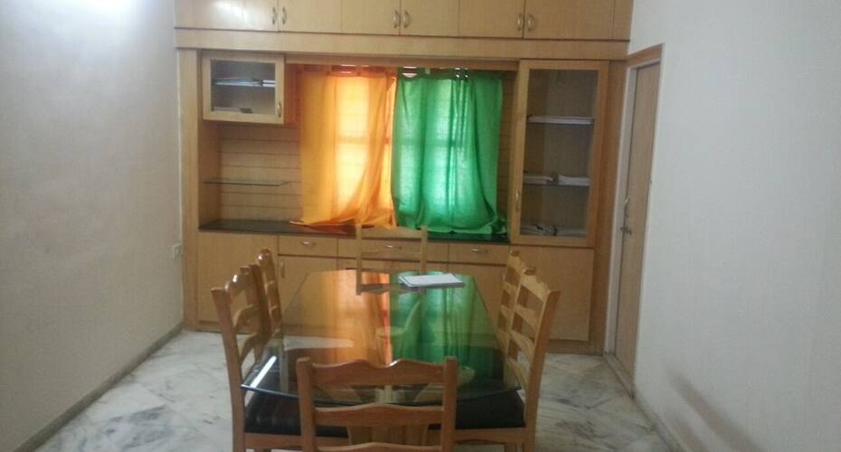 Sanjay Parikh ( Home Stay ), Ahmedabad 5